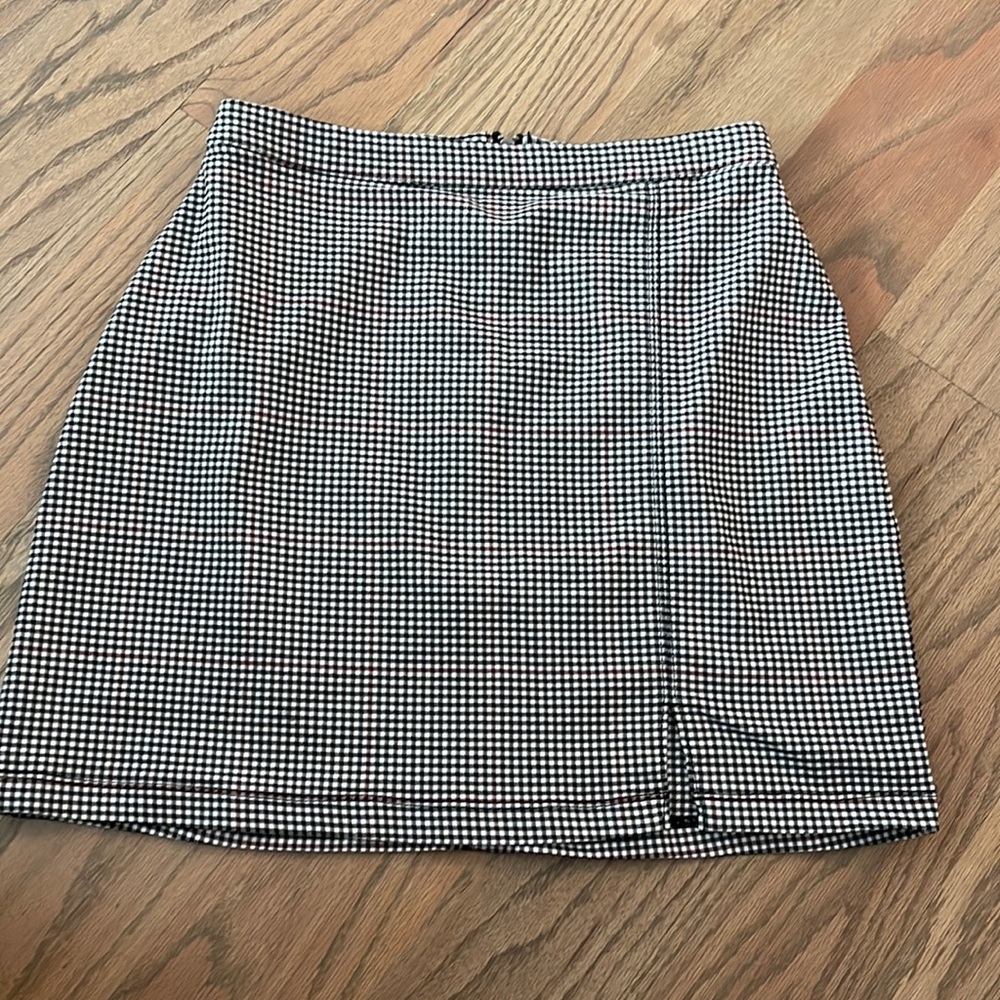 Hollister plaid Mini skirt.
